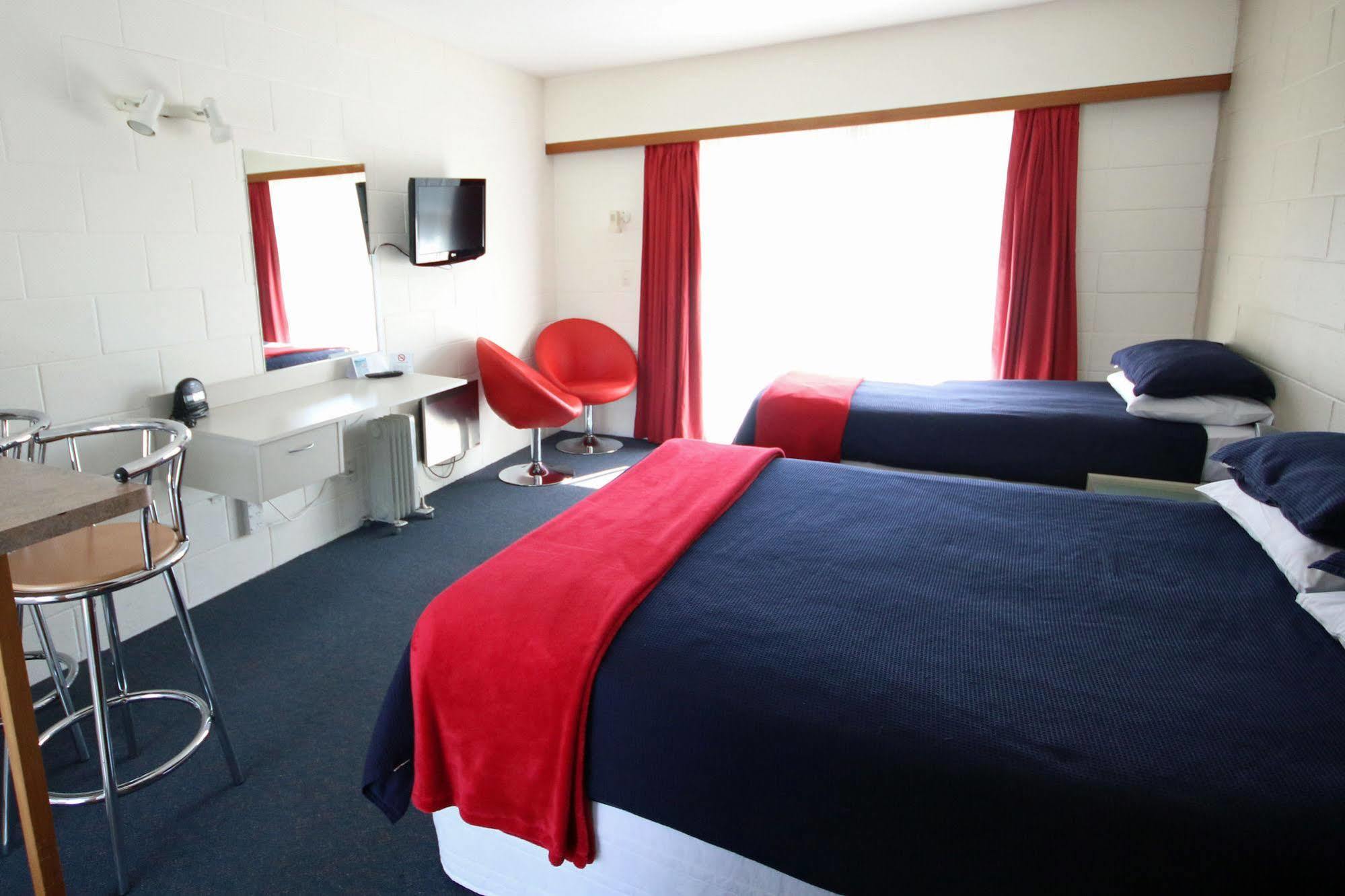 Midway Pacifica Lodge Lower Hutt Exteriér fotografie