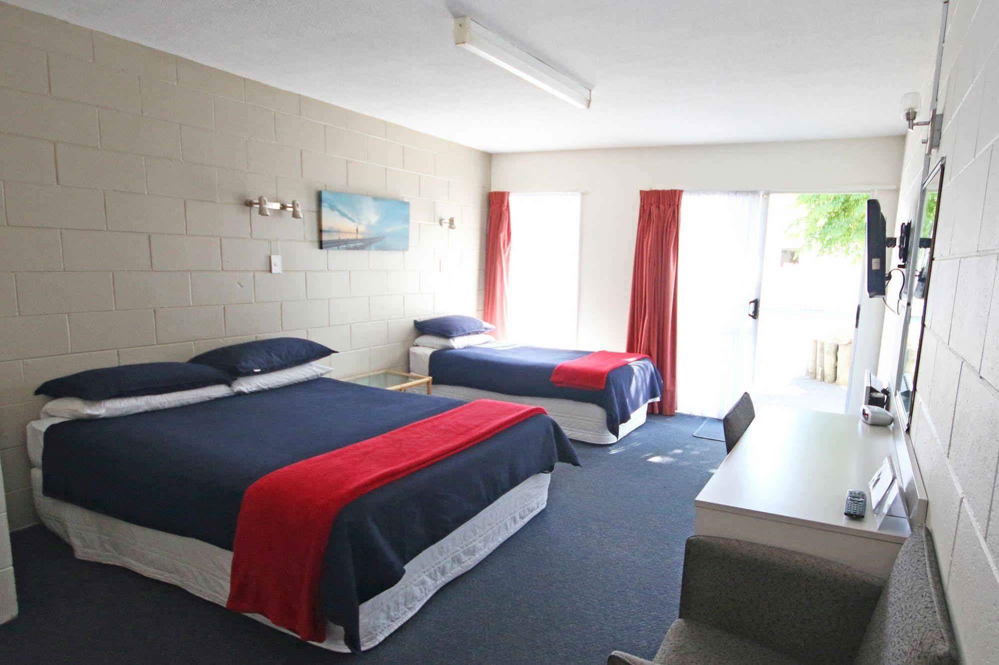Midway Pacifica Lodge Lower Hutt Exteriér fotografie